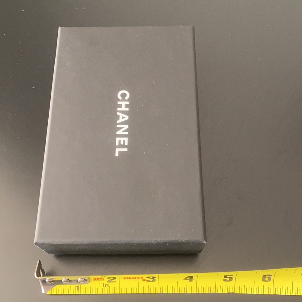 Chanel Gift Black Wallet Box - Picture 4 of 5
